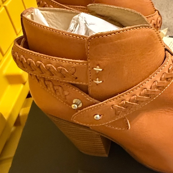 rag & bone Tan Leather Ankle Boots - Picture 10 of 16